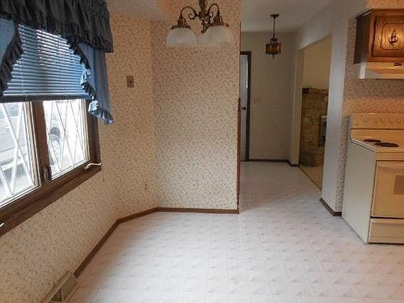 3rd image of N84W18167 Menomonee Ave