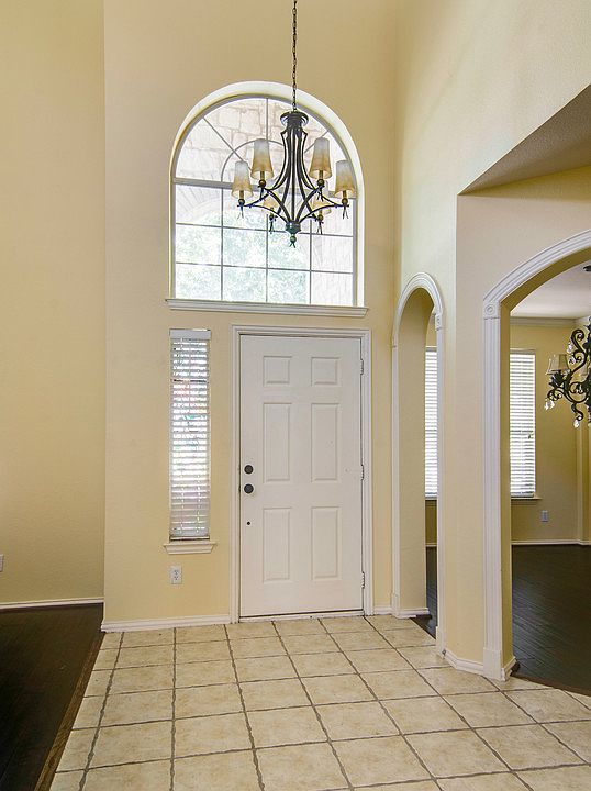 1st image of 4304 Sahara Ln