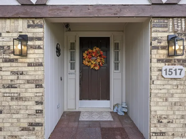 1517 Richland Dr, Richardson, TX 75081