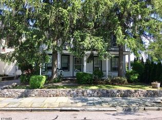 323 Cornelia St, Boonton, NJ 07005