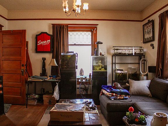 4th image of 101 Hodgeman St
