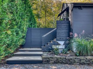 73 N Midway Rd, Shelter Island, NY 11964