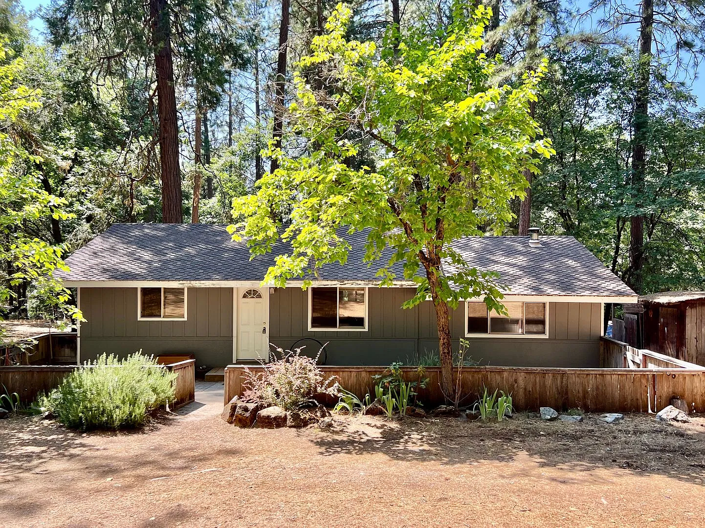 Lower Pioneer Home — Photo 1