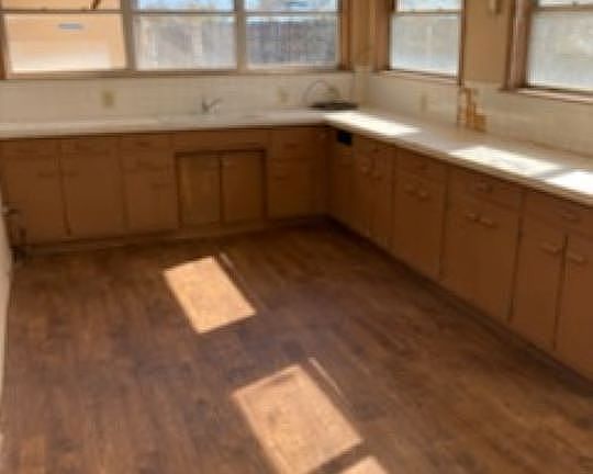 5th image of 1196 Prairie Dr