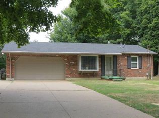 7677 Yankeetown Rd, Newburgh, IN 47630