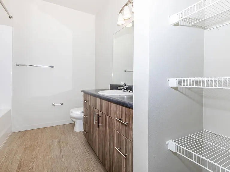 Thai Binh Apartments — Photo 45