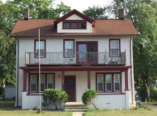 219 E Washington St, Slinger, WI 53086
