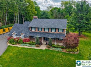 4320 Vera Cruz Rd, Center Valley, PA 18034