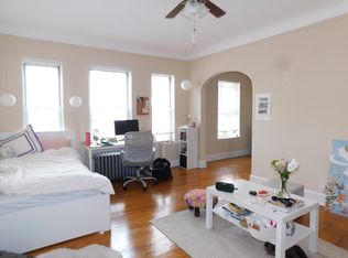 728 Clark St APT 312, Evanston, IL 60201