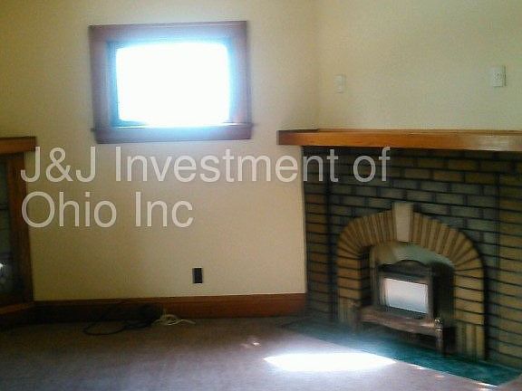 5th image of 5016 Archmere Ave