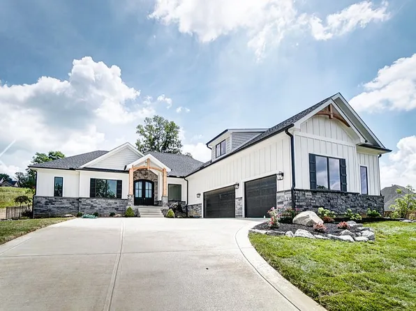1884 Sugar Maple Pl, Dayton, OH 45305
