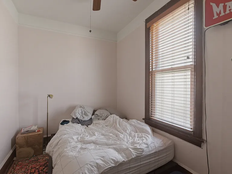 2159 N Bell Ave #3F — Photo 7