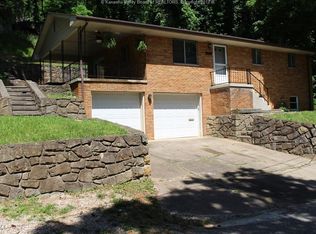 2541 Spring St SW, South Charleston, WV 25303