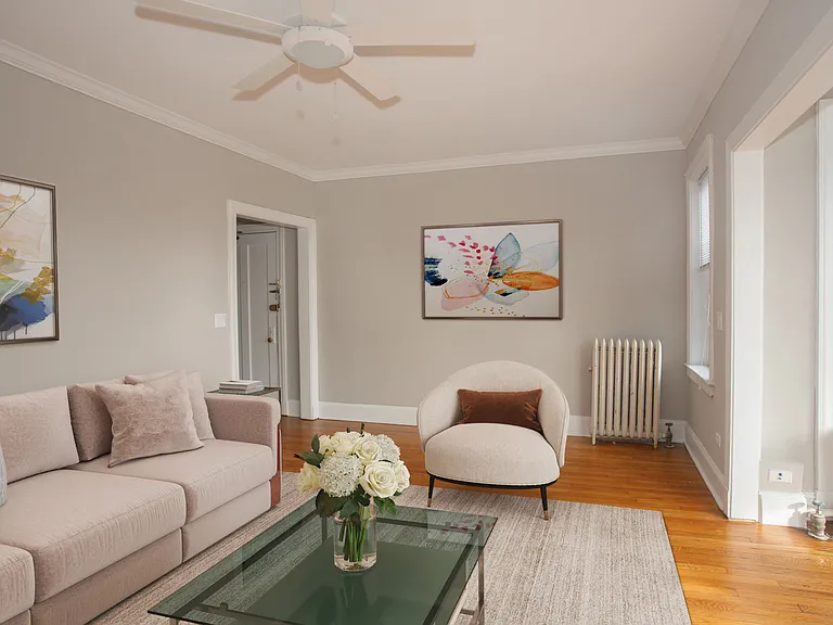 618 Hinman — Photo 17