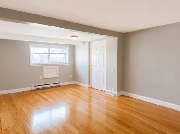 23 Roughan St, Revere, MA