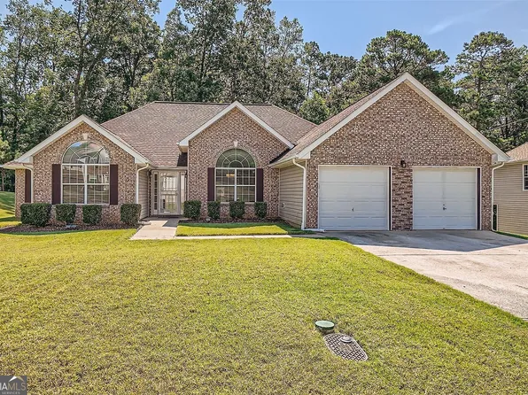 3720 Boulder Forest Ln, Ellenwood, GA 30294