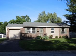 103 Aleshire Farm Cir, Englewood, OH 45322