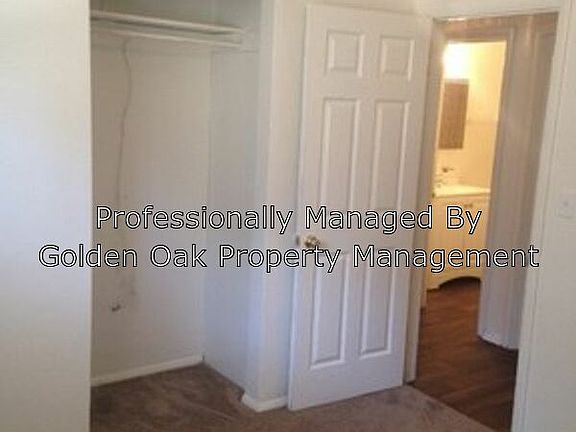 4th image of 825 15 1/2 St APT 1
