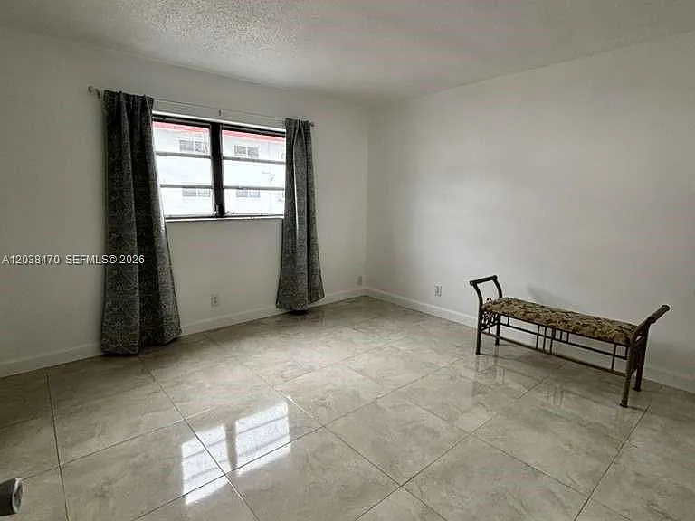 541 Blue Heron Dr #215 — Photo 3