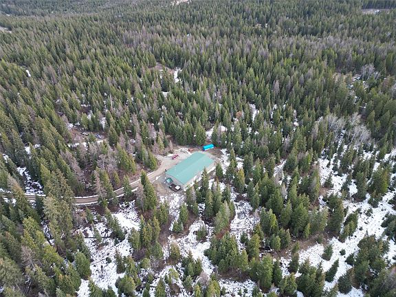 2nd image of 1695 Wild Bill Rd