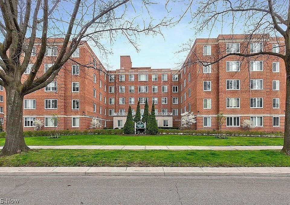 1st image of 19425 Van Aken Blvd APT 304