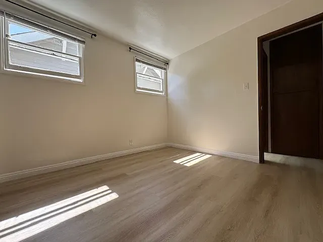 184 Moss Way #B — Photo 9