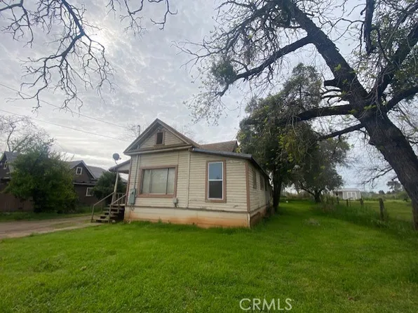 1241 Feather Ave, Oroville, CA 95965