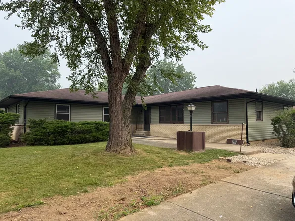 2936 Inwood Dr #A, Lima, OH 45806