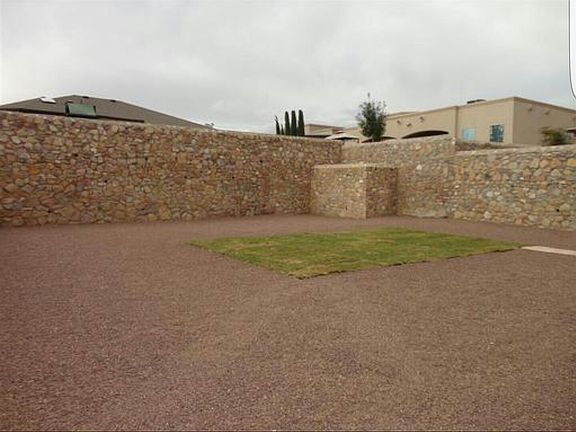 2nd image of 7409 Brays Landing Dr