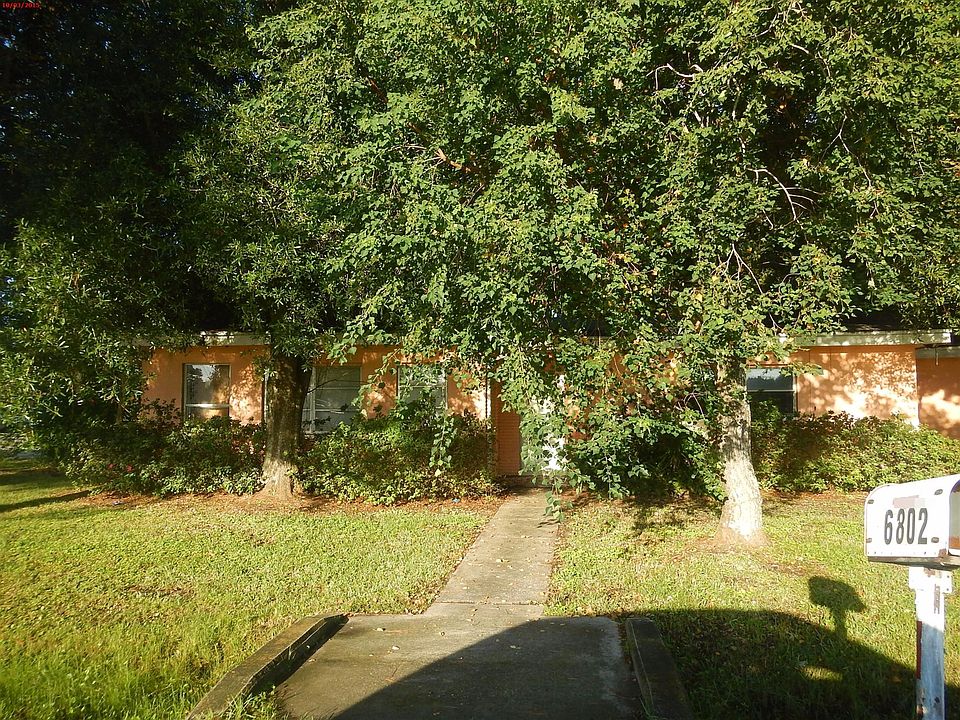 1st image of 6802 N Glen Ave