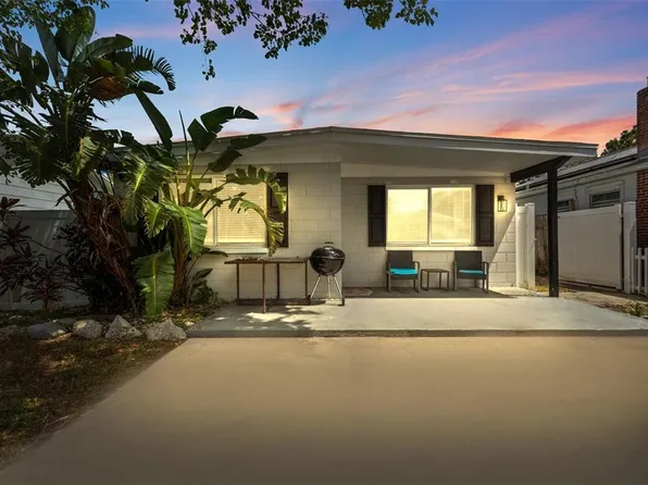 2157 Salem Ave N, Saint Petersburg, FL 33714