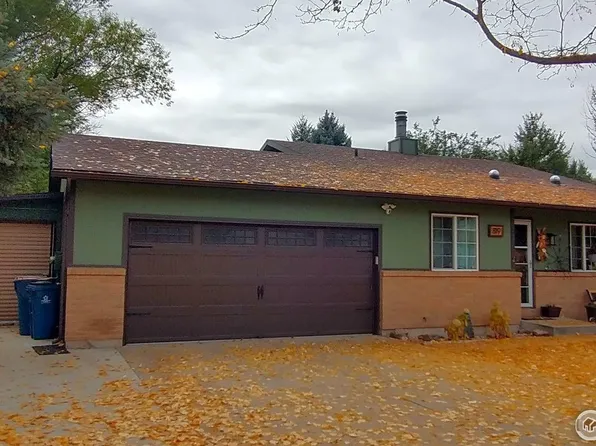 819 Vanderbilt Ct, Fort Collins, CO 80525
