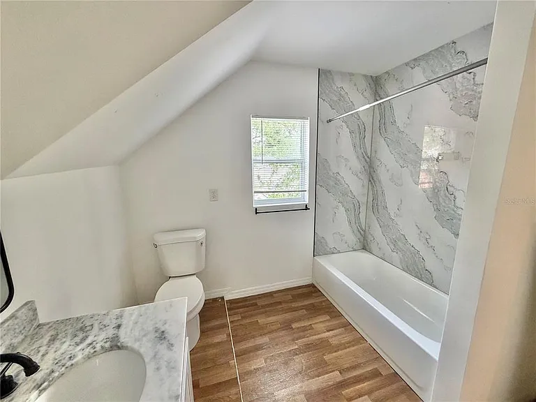 819 11th St N #3 — Photo 6