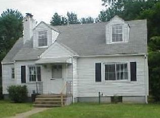 707 Yorkshire St, Salem, VA 24153