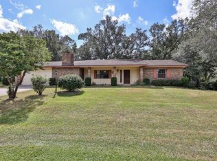 718 E Yorkshire Dr, Deland, FL 32724