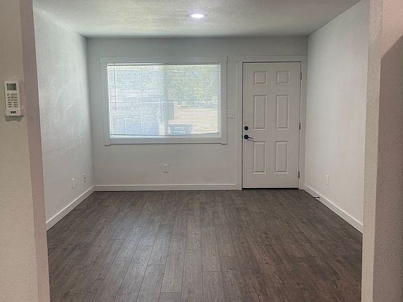 4th image of 2964 Lanning Ave #2966
