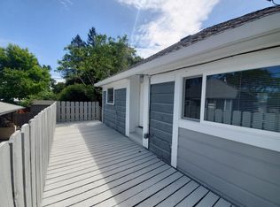 1143 Orchard St APT C, Santa Rosa, CA 95404