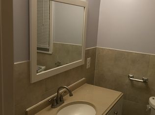 10 Lexington Ave, Norwalk, CT 06854