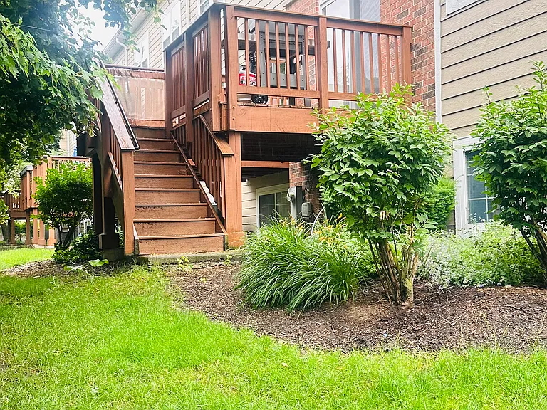 135 Tanglewood Dr — Photo 17