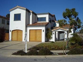 2nd image of 141 Harbor Beach Ct