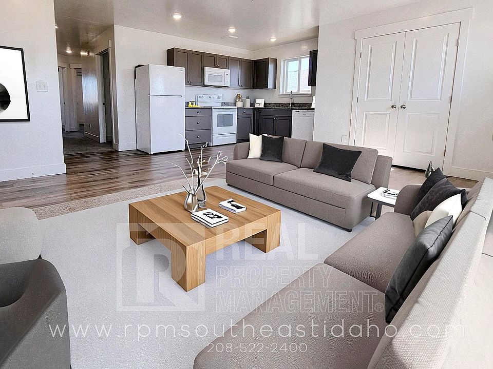 1st image of 5938 N Freedom Rd #4