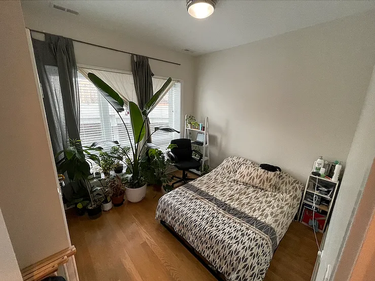 4639 N Broadway St #305 — Photo 6