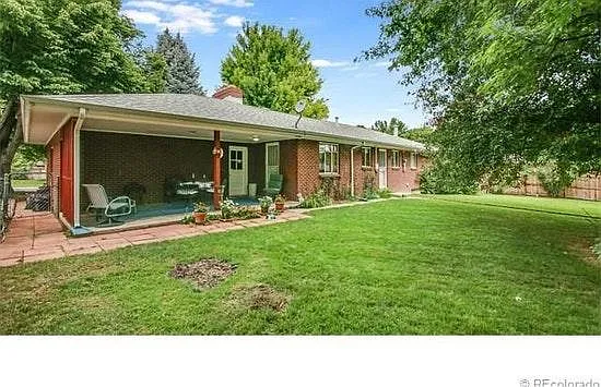 4 bed, 2390 sqft, $3,150 — Photo 2