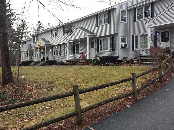 3rd image of 22 Holly Ln