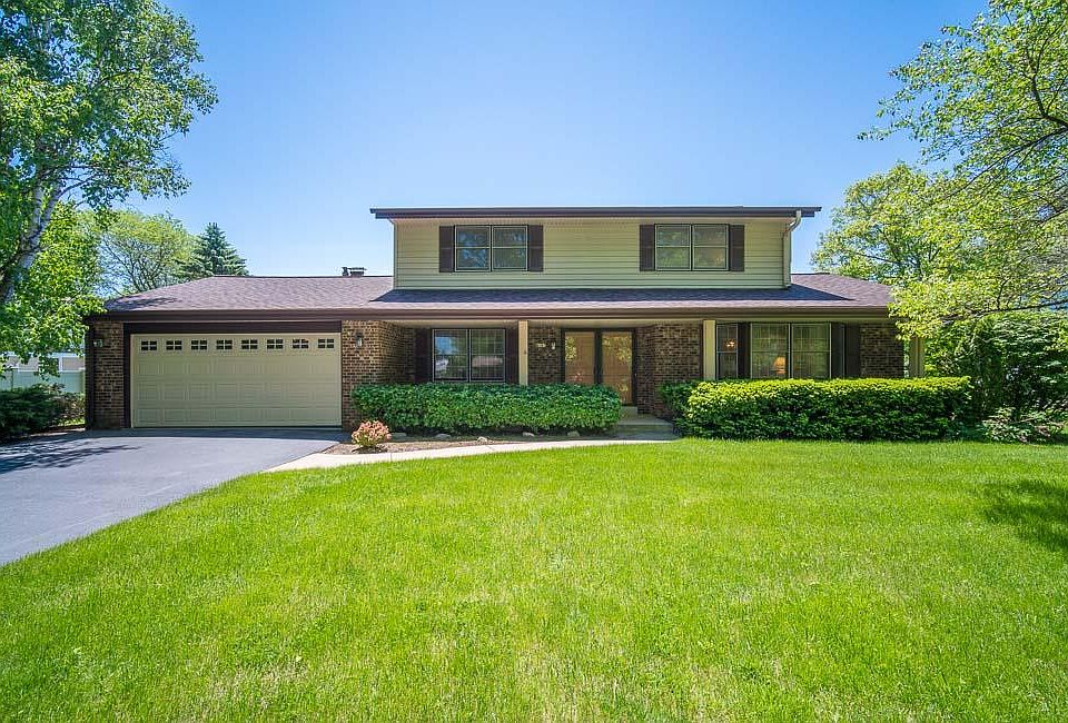 1st image of 6167 W Pierner Pl