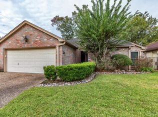 24 Cheska Holw, Beaumont, TX 77706