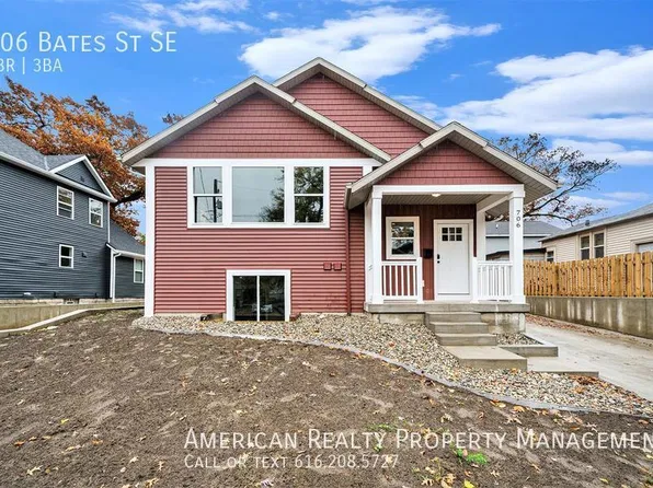 706 Bates St SE, Grand Rapids, MI 49503