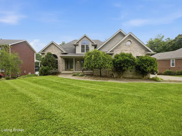 8109 Windsor Lakes Ct, Louisville, KY 40214