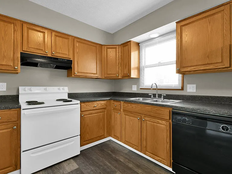 1427 Snowmass Rd — Photo 4