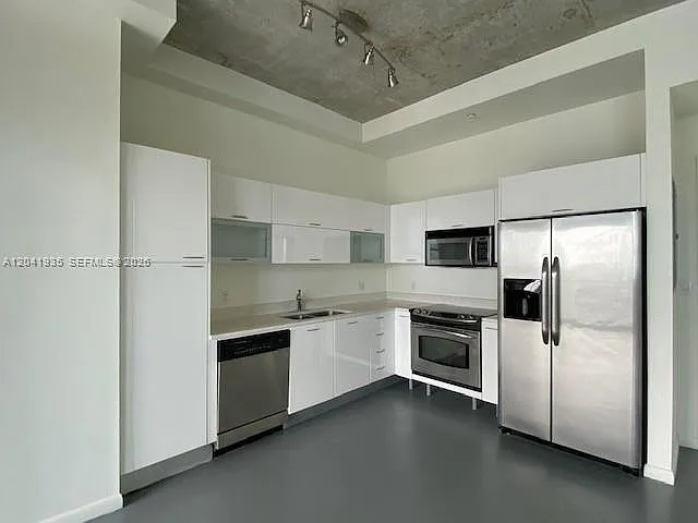 133 NE 2nd Ave #3409 — Photo 11